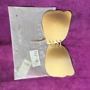 SOLOYEE Self Adhesive Bra SZ C NWT